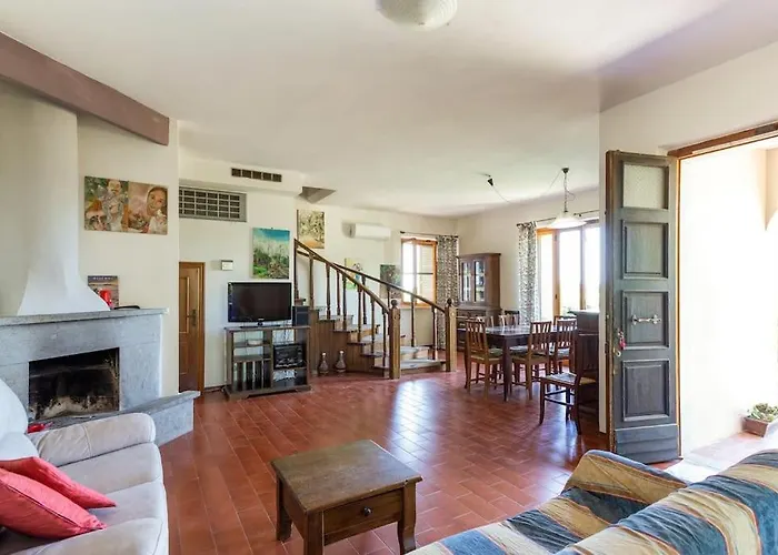 Casa Velio 4*